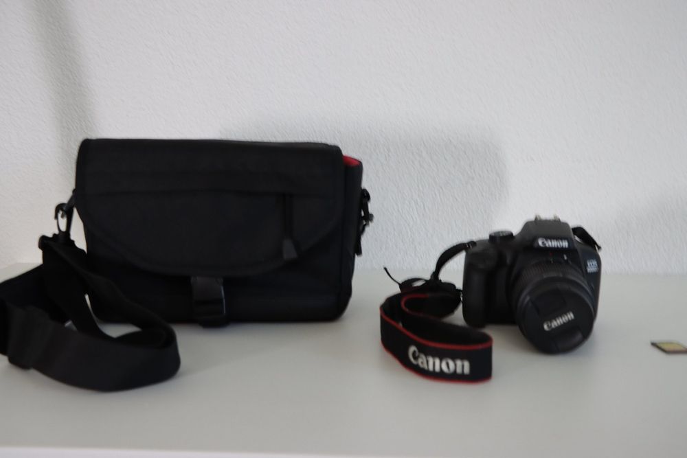 Canon EOS 500 + Objectifs EF 80‑200 & EF 75‑300 + Kit complet argentique - Photo, audio & vidéo