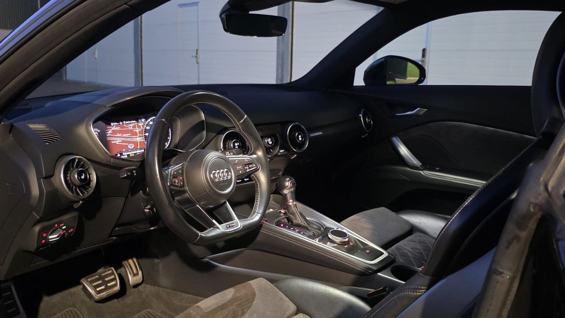 Audi Autos: AUDI TTS Coupé 2.0 TFSI quattro S-tronic (4x4) – Gebraucht aus grenchen von Gdesire 4