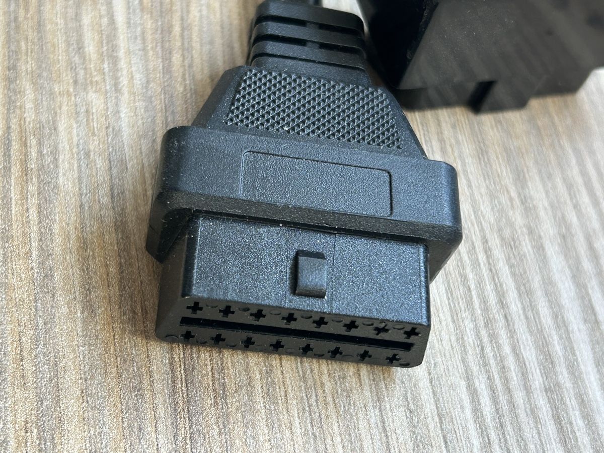 Unità & Adattatore: Lescars OBD2 Diagnosegerät - Adapter – Usato da möhlin venduto da Caja1 4