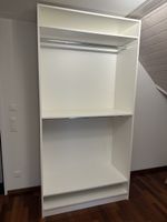 Grosser Kleiderschrank ohne Fronten
