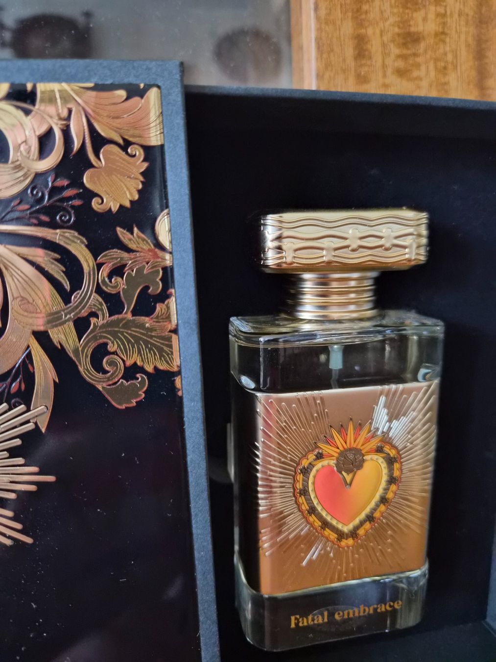 Profumi & Eau de Toilette: Fatal embrace Paris Corner Parfum 100ml – Nuovo (secondo la descrizione) da Zürich venduto da Ant72 2