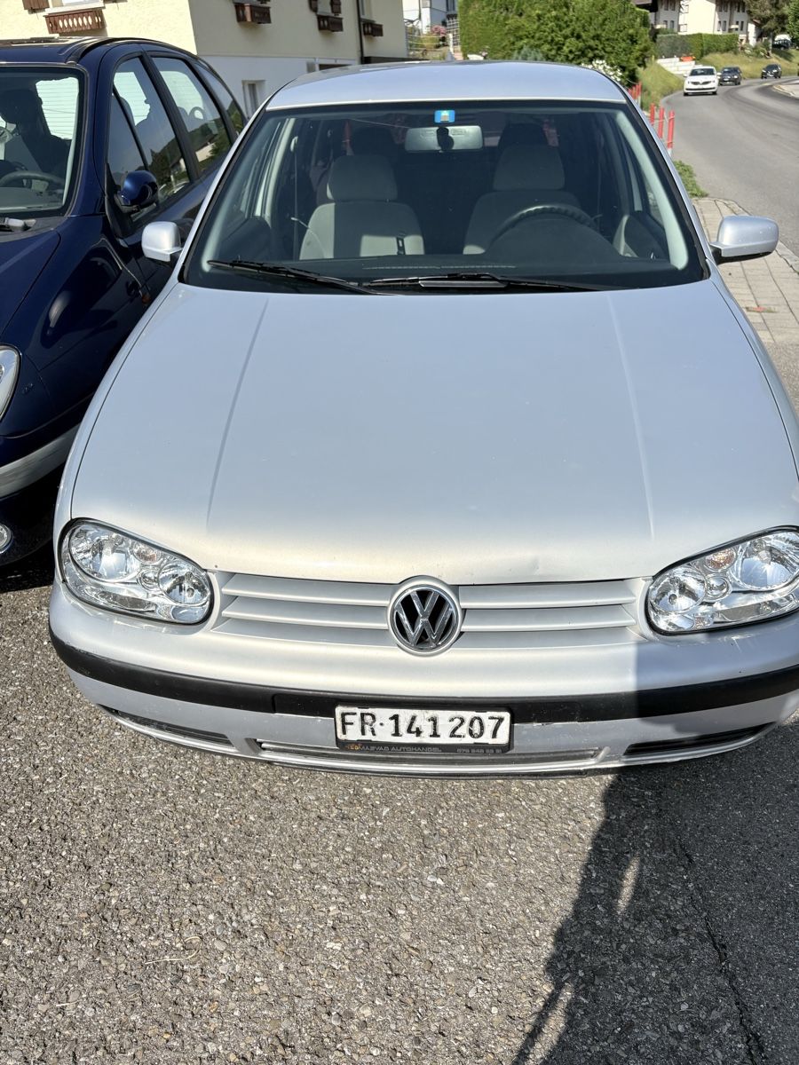 VW Autos: Vw Golf 4 Motorschaden  – Defekt aus flamatt von mmkarton