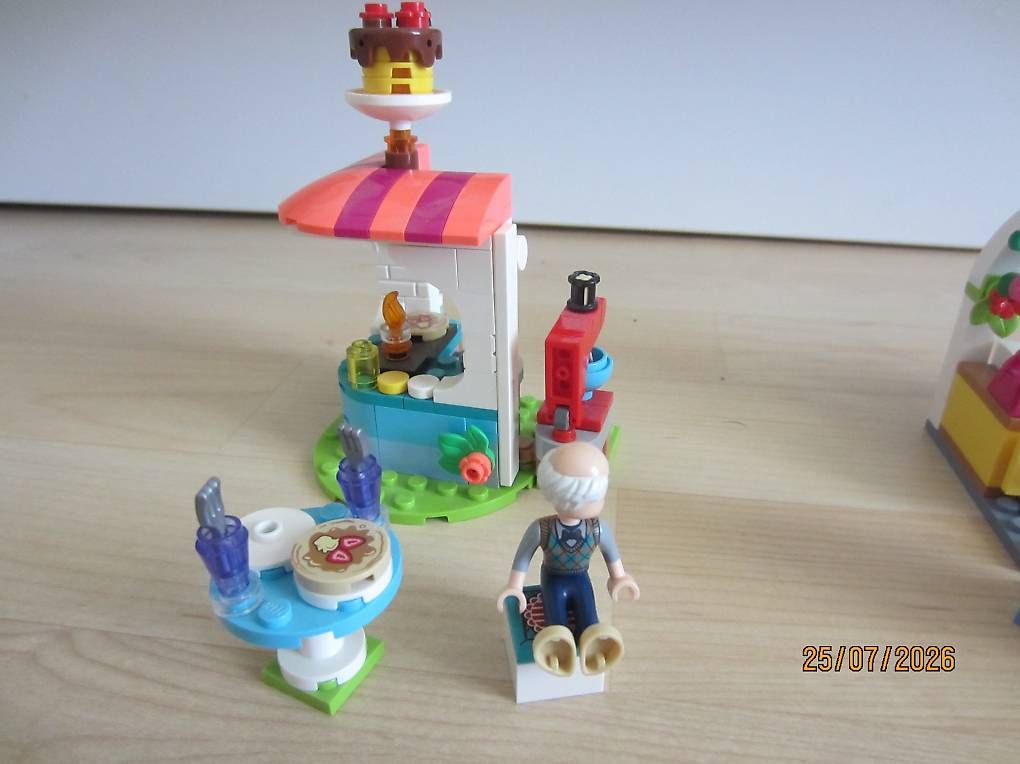 Lego Giocattoli: Mini Café- Lego Friends – Usato da Embrach venduto da Vza 1