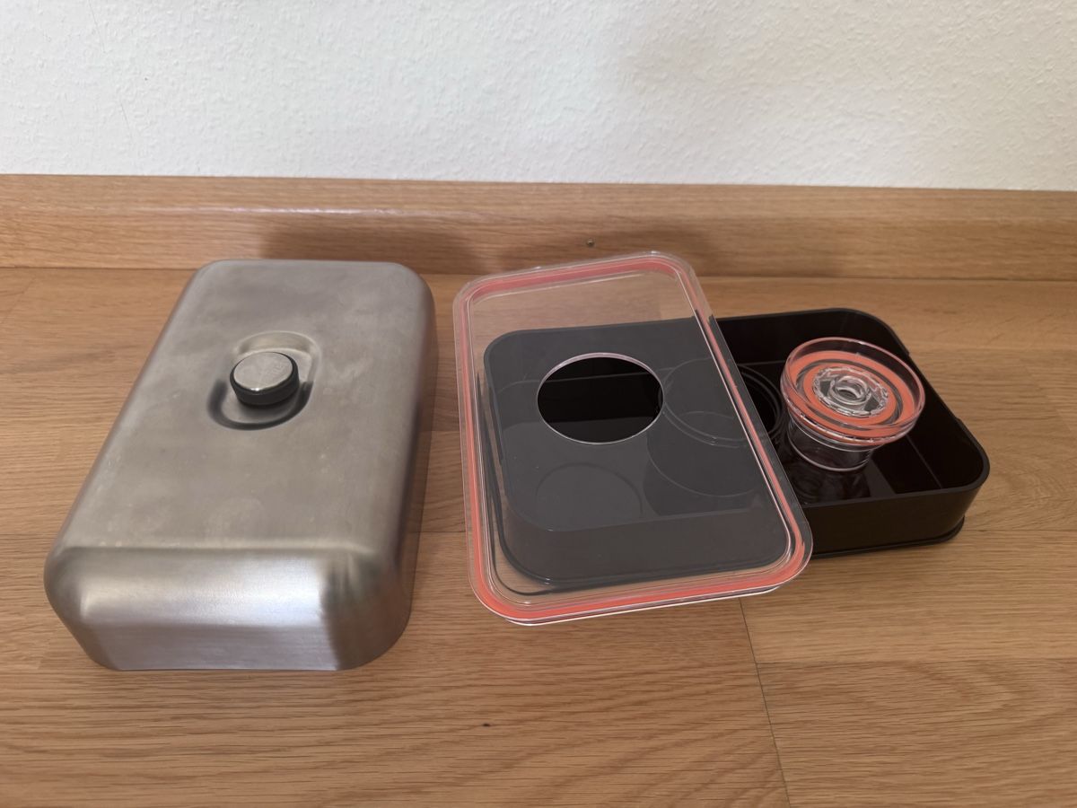 Contenitori edile: 24 bottles lunch box (neuwertig) – Nuovo (secondo la descrizione) da Basel venduto da ana_2wwg 3