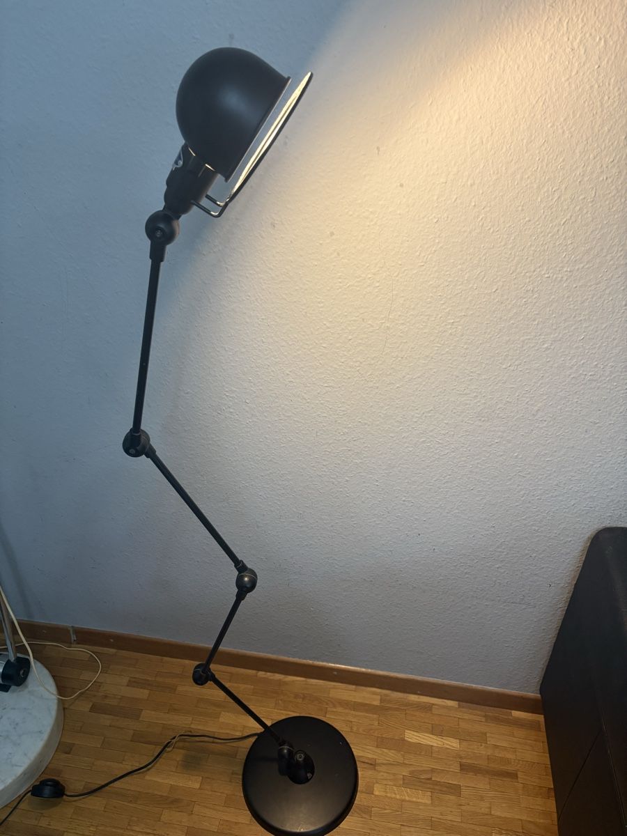 Lampen: Jolie lampe articulée  – Gebraucht aus petit lancy von FerreiraLuis 6