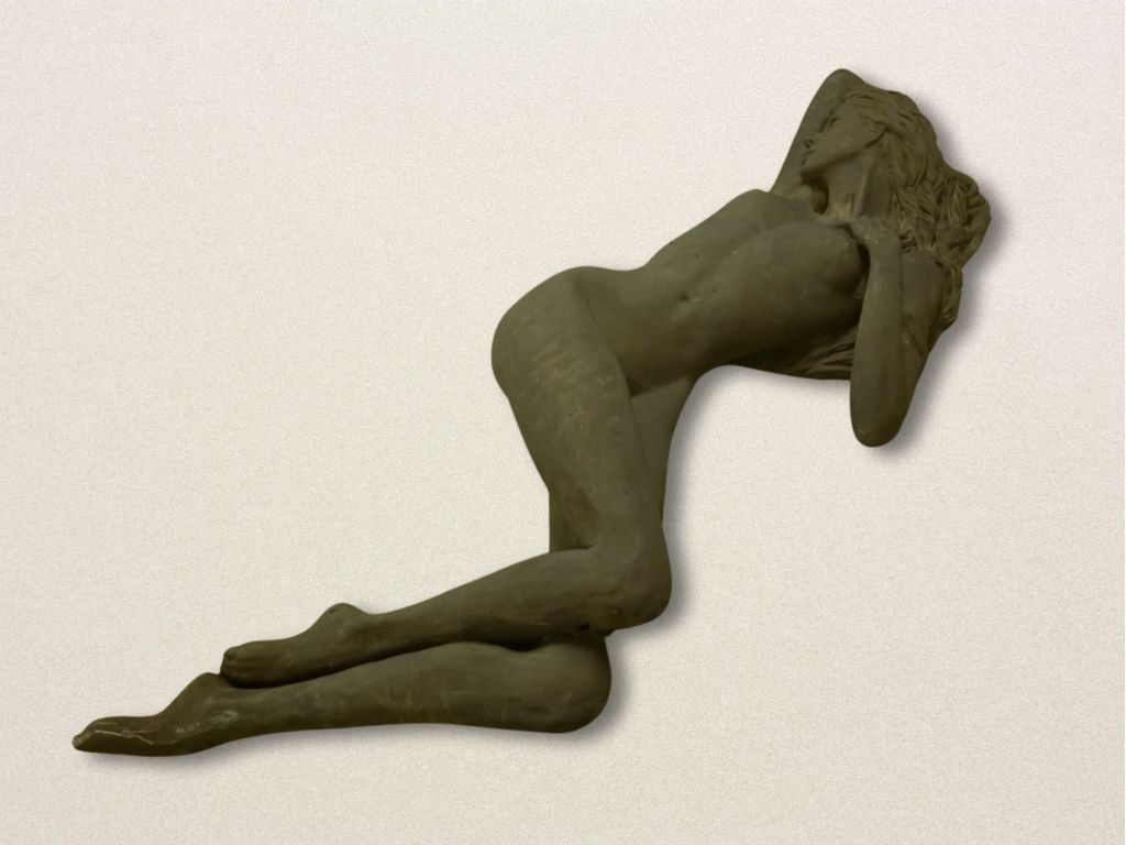 Sculture & Statue: Femme allongée, Statue par Jonathan Wylder – Usato da Bogis-Bossey venduto da VNT-GE.ch 1