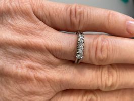 Riviere Brillantring Weissgold 750