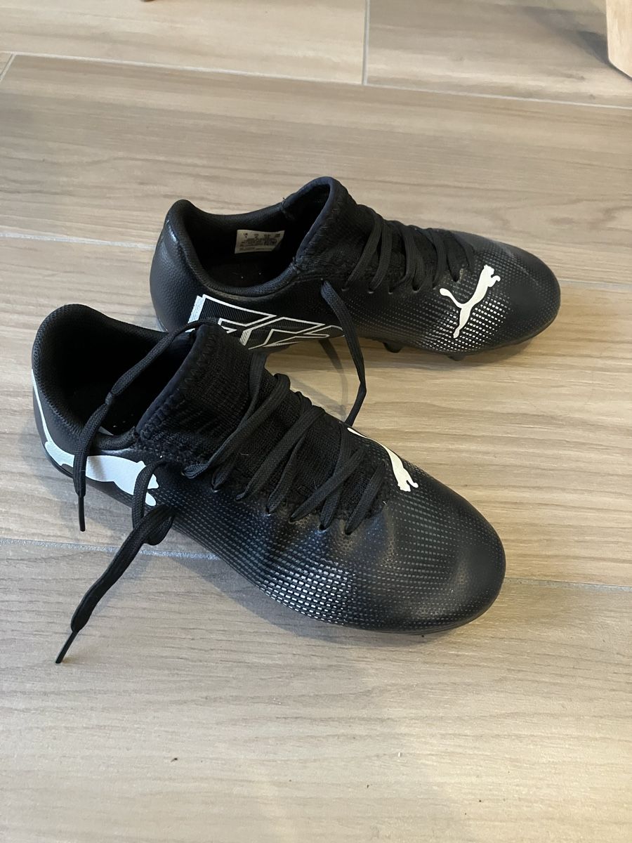 Puma Scarpe da uomo: Fussballschuhe – Usato da Russikon venduto da MirjamE008