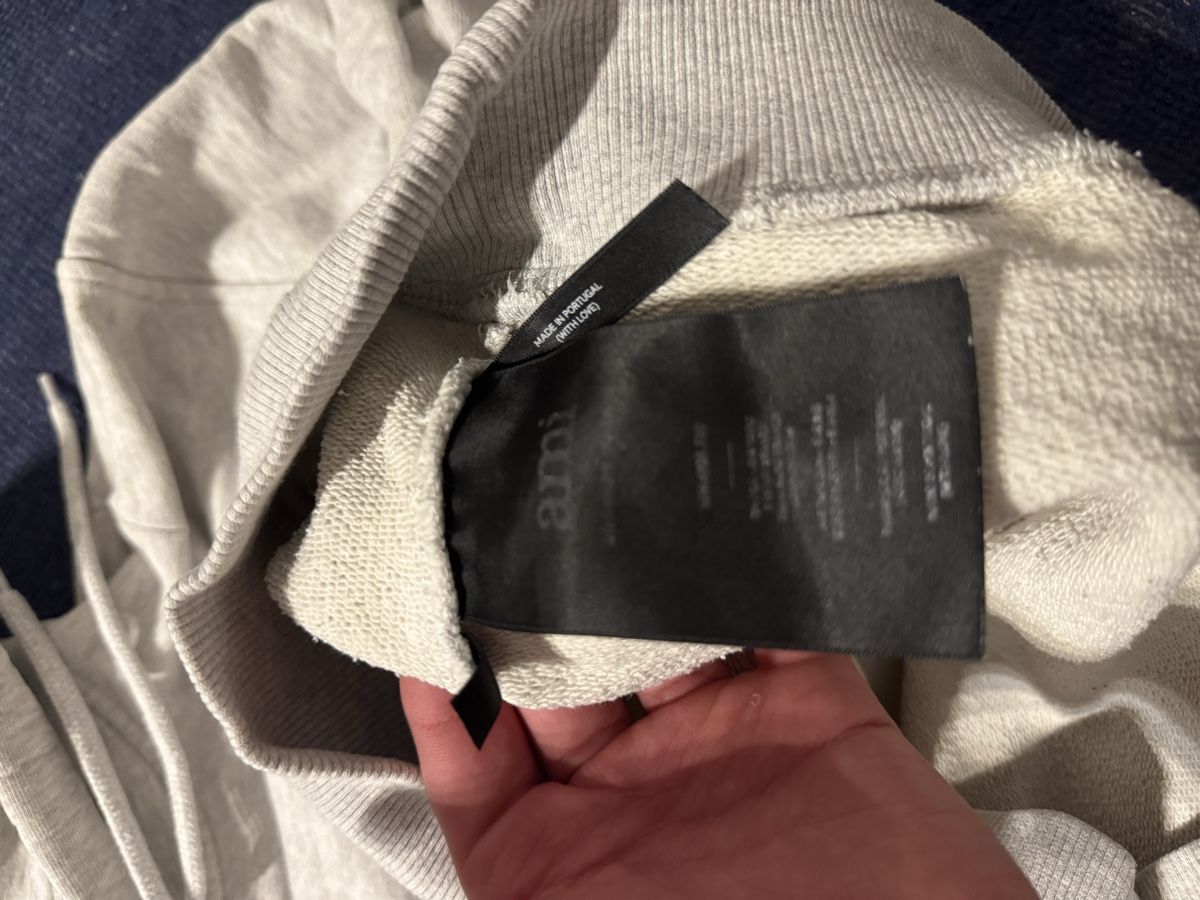 Pulls & Sweat-shirts: Ami Paris Hoodie – D'occasion à Obersteckholz par aureljonas 3
