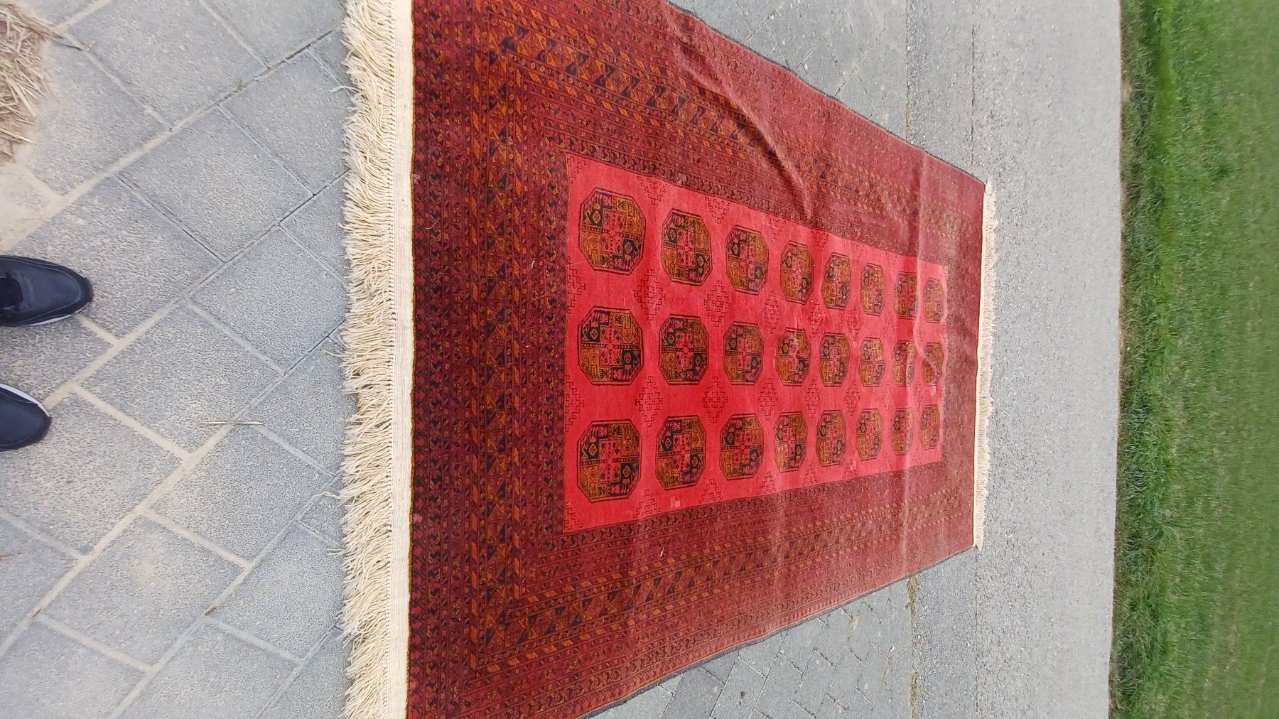 Teppiche: Orientteppich rot mit Fransen Muster gebraucht Zustand – Gebraucht aus Winznau von FlorianV 4