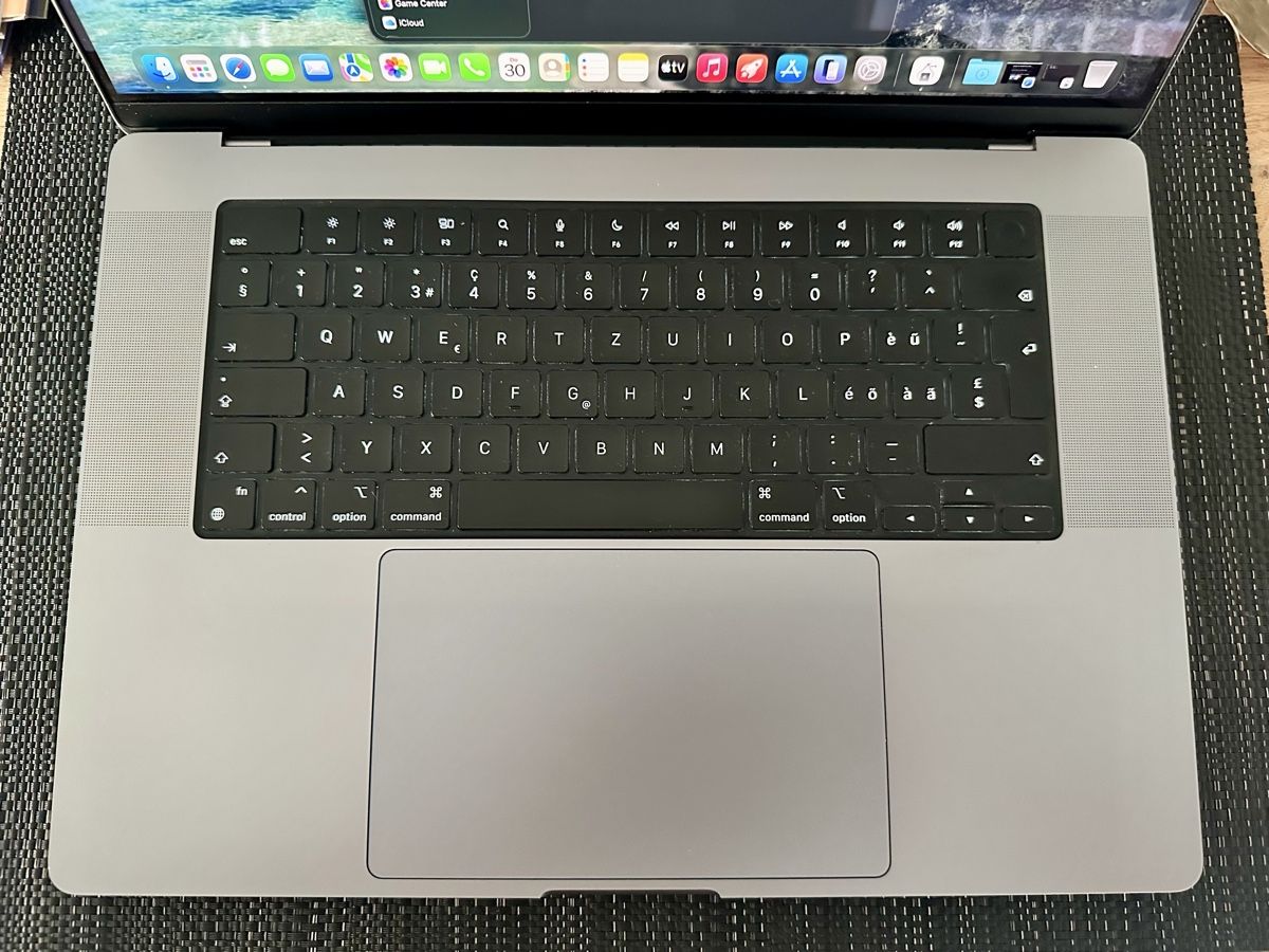 Apple Notebooks: Apple MacBook Pro 16 M2 – Gebraucht aus Seuzach von Seuzemer 1