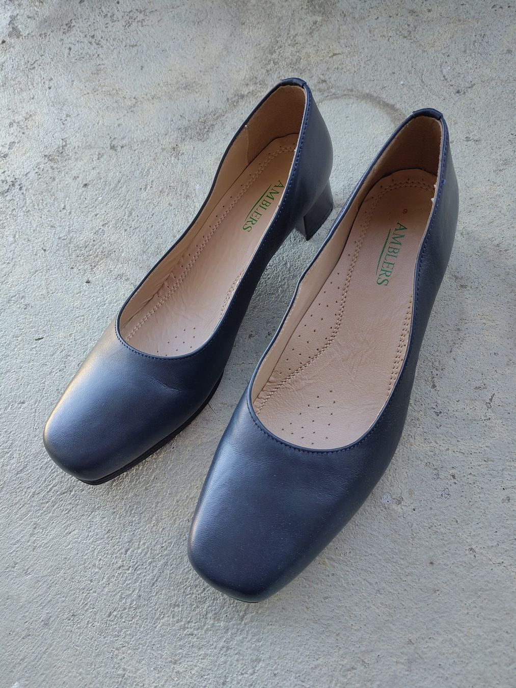 Scarpe da donna: AMBLERS Lederschuhe, Dunkelblau, Grösse 43 – Usato da Roggwil BE venduto da G4MER