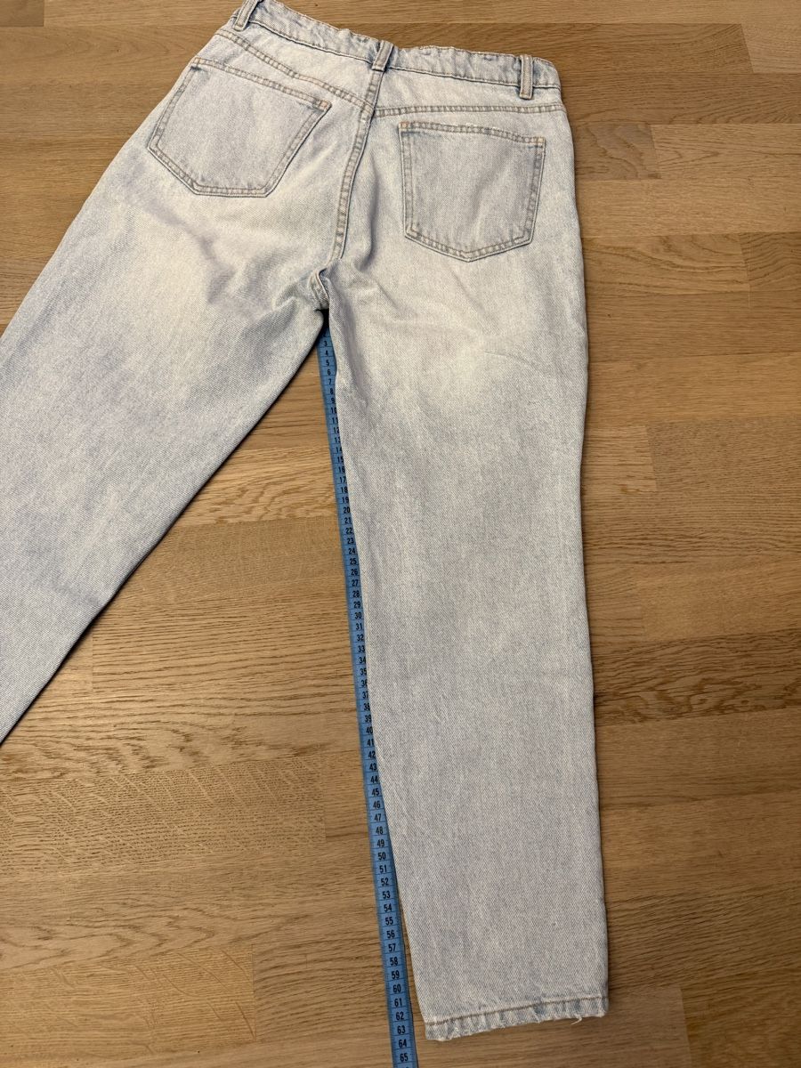 Zara Jeans: Zara Destroyed Jeans hellblau Grösse 38 – Usato da Rubigen venduto da Elmacino 1
