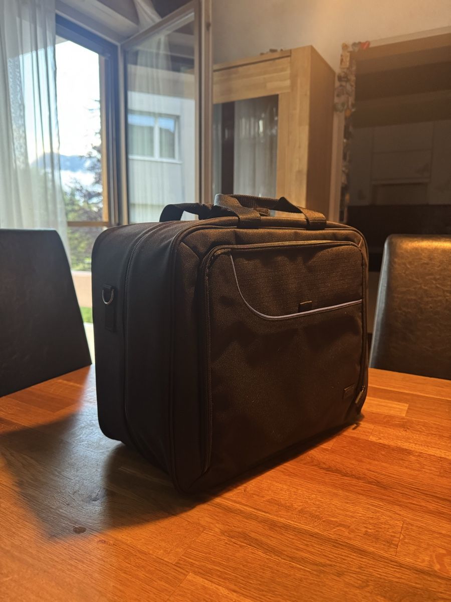 Custodie protettive: Playstation 5 Travel Case – Nuovo (secondo la descrizione) da Balzers venduto da t_federico