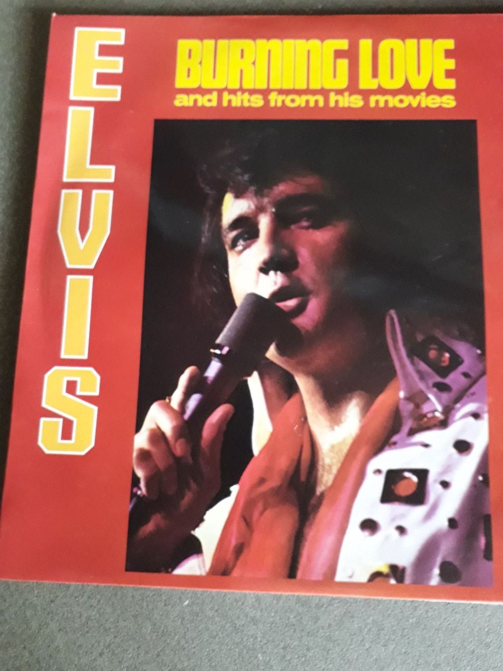 Dischi in vinile: 3 Elvis Schallplatten – Usato da Kloten venduto da Romy45 5