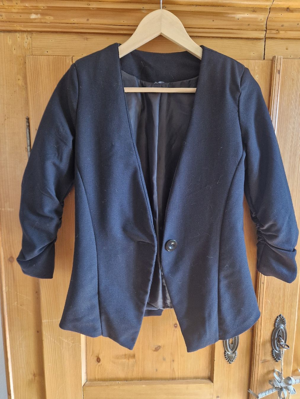Giacche: Schicker schwarzer Kurz - Blazer mit 3/4 Ärmel, Gr S – Usato da Weggis venduto da Oswadan