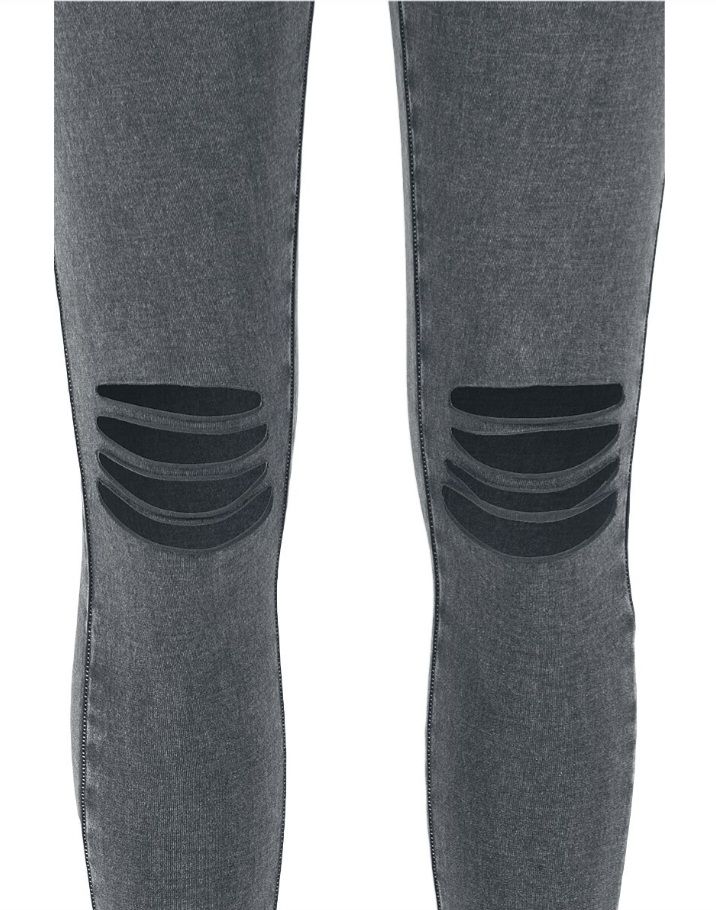 Leggings: Leggings von Urban Classics  – Usato da Innerthal venduto da System_of_a_down 5
