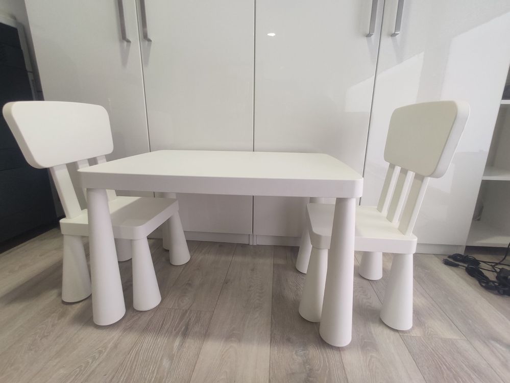 IKEA MAMMUT Tisch und 2 Stühle weiss Kaufen auf Ricardo