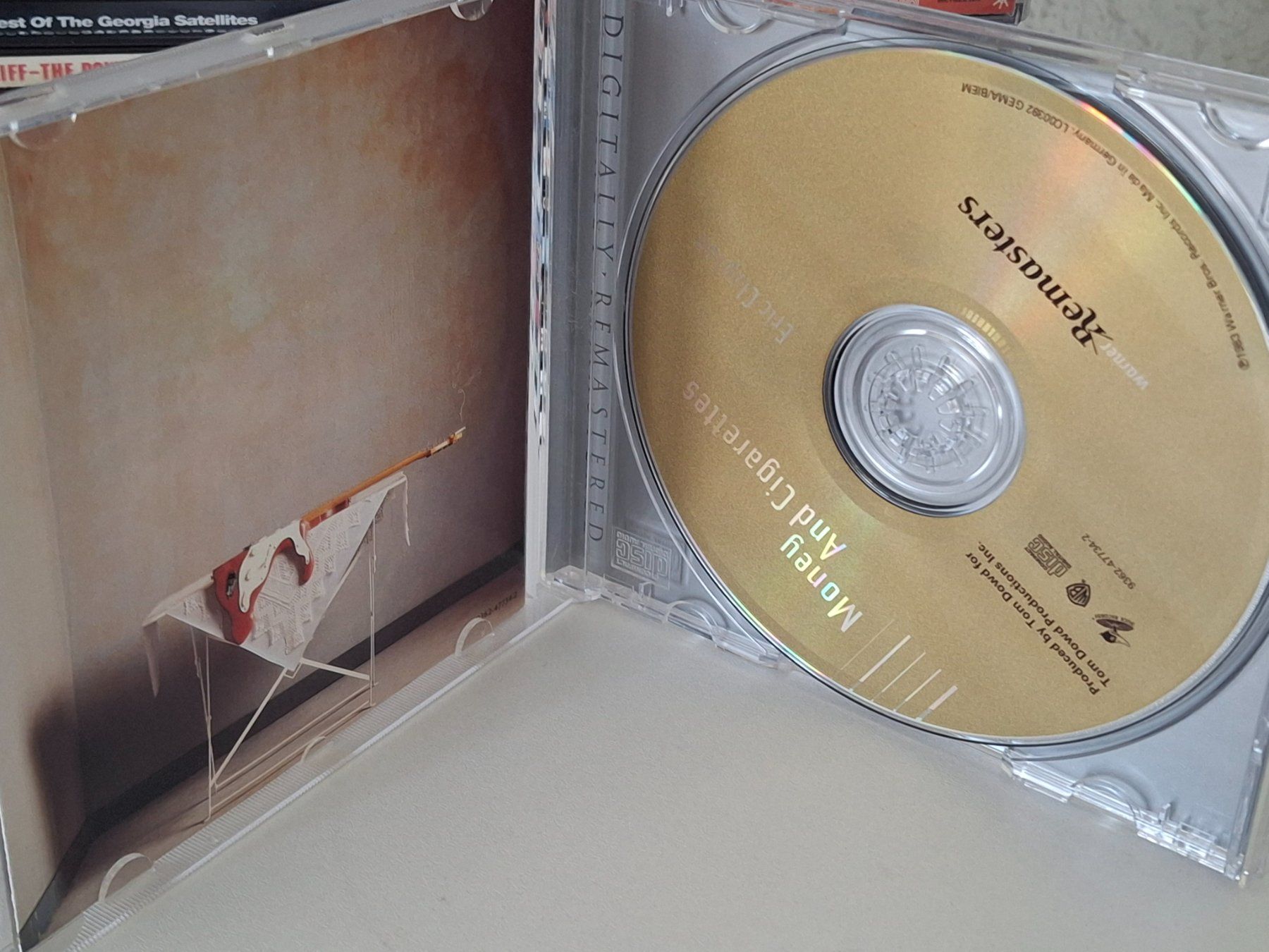 CD: CD Eric Clapton  - Money and Cigarettes   Remastered – Usato da Aarberg venduto da Jackup1 2