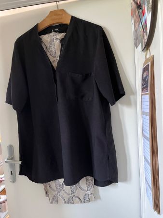 Leichte Sommerkleidung Bluse und Hose aus Leinen