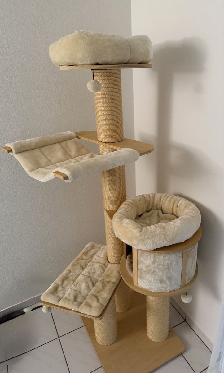 Katzen Kratzbaum (Gebraucht) in Bellach fr CHF 120  nur Abholung auf  Ricardo kaufen