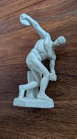 Skulptur Diskuswerfer antiker Stil Figur Resin cremefarben