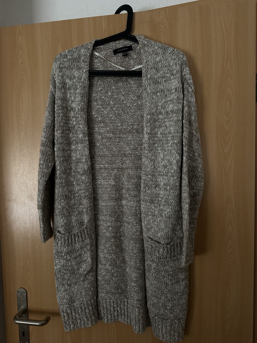 Maglioni & Felpe: Gemütliche Strickjacke Gr. S – Nuovo (secondo la descrizione) da Zollikofen venduto da Akshy 1