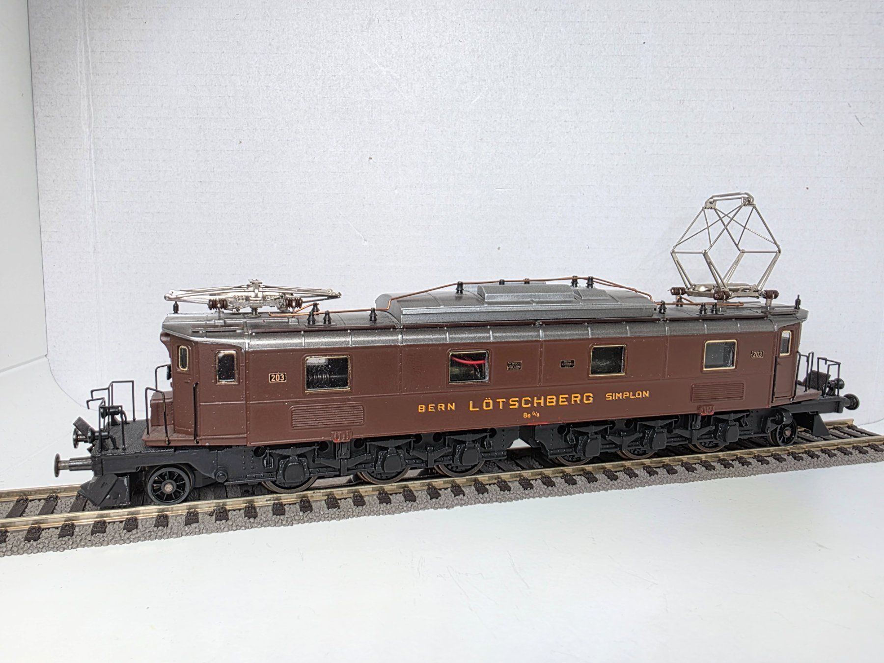 Roxy Modelleisenbahnen: ROXY BLS Be 6/8 No 203 Breda Analog AC – Gebraucht aus Schwarzenburg von hebusch54