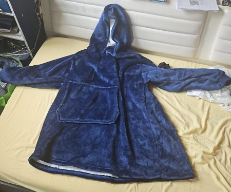 Baggy Pulli blau