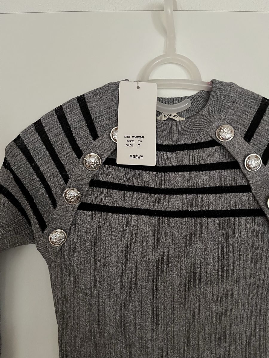 Vestiti: Graues Strickkleid, Grösse S-M, neu – Nuovo e nell'imballaggio originale da Wädenswil venduto da Iana32 1