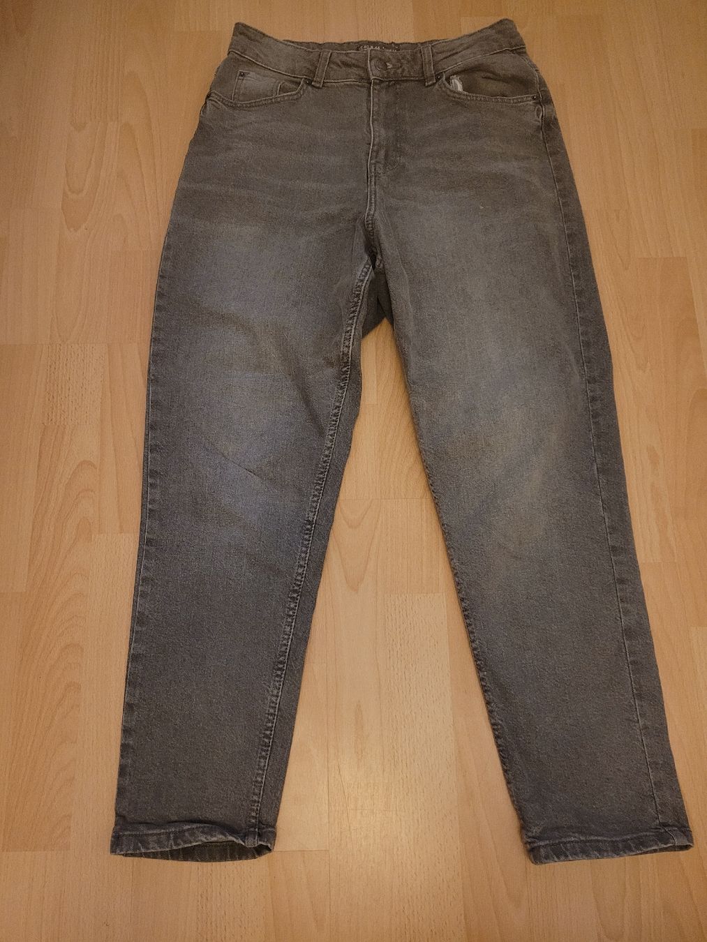 Pantaloni: Hose gr. 40 – Usato da Inwil venduto da Flower2325