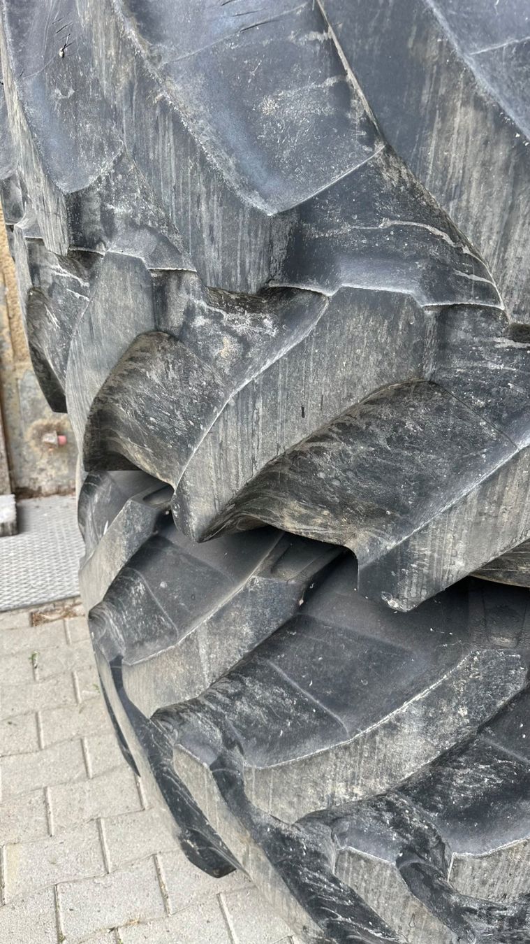 Fendt Trattori: Fendt Reifen mit Felgen – Usato da Tuttwil venduto da Tuttli75 3
