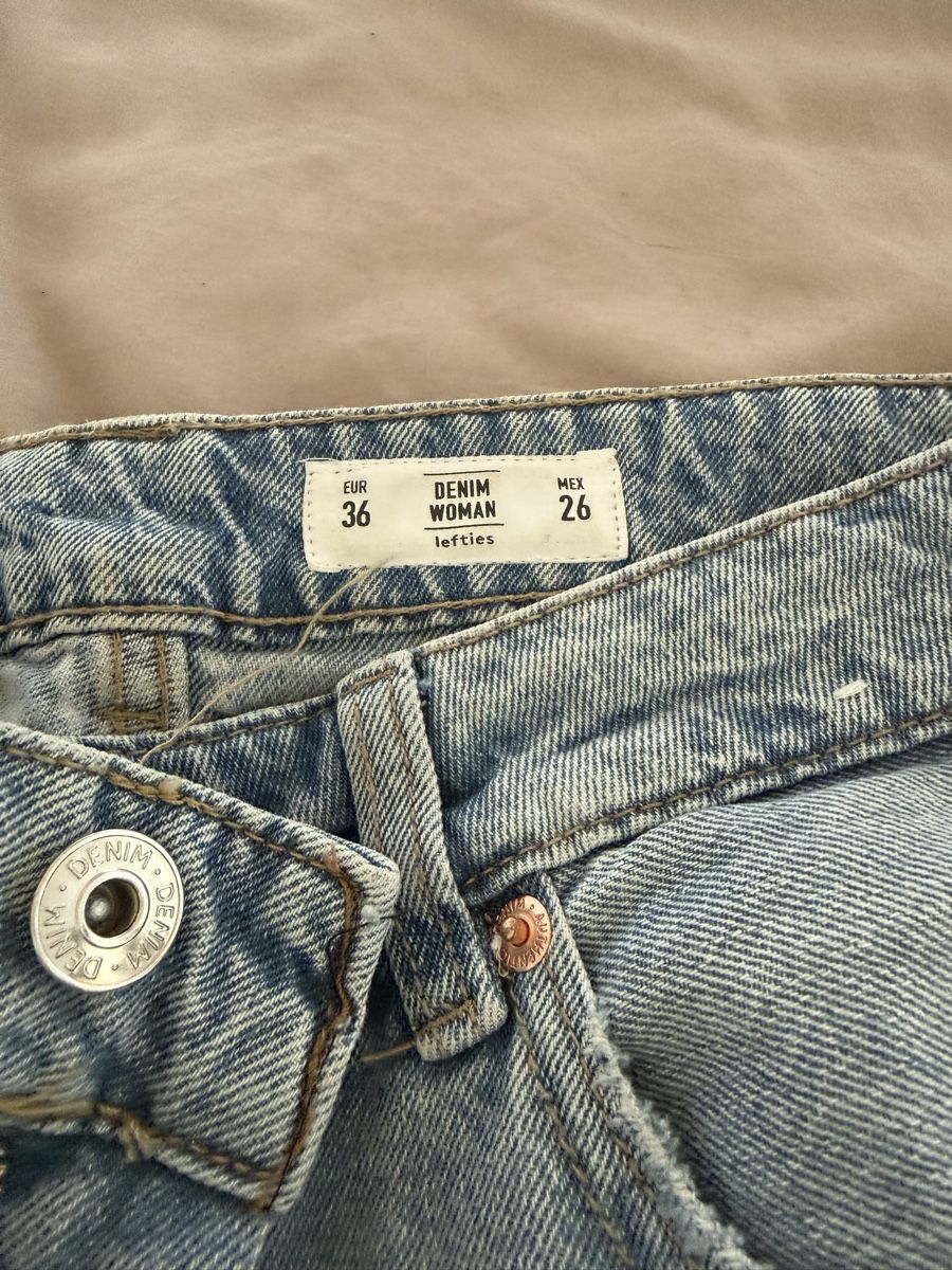 Kleiderpakete: Vetements – Gebraucht aus St-Pierre-Clages von loc_8vtz 1