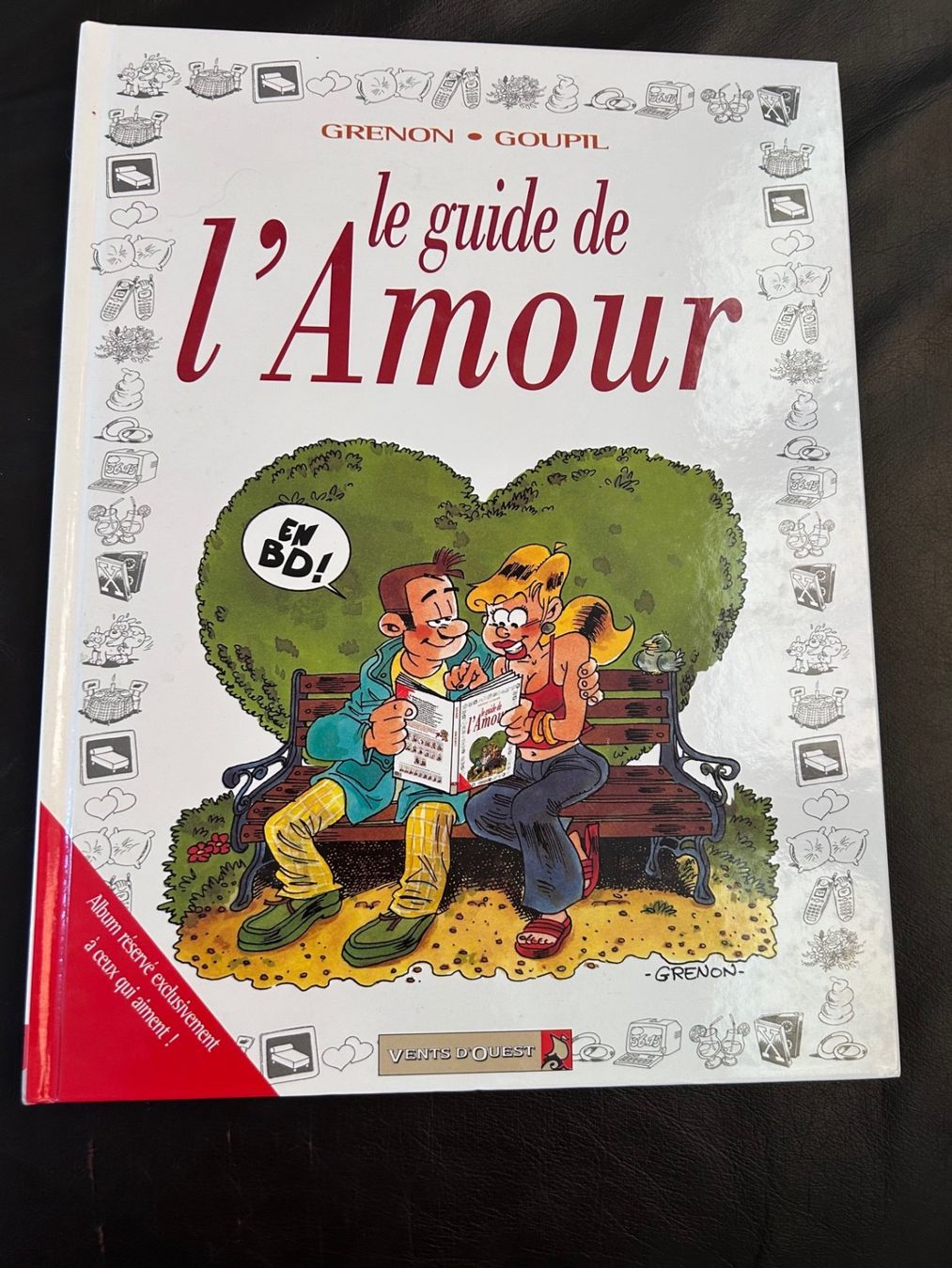 Fumetti: BD Le guide de l'Amour en BD – Usato da Farvagny-le-Grand venduto da OlivierFurrer