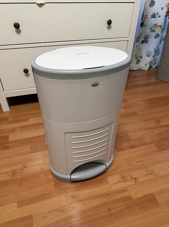 Poubelles: Korbell 26 Liter Windeleimer – D'occasion à Ehrendingen par 50sedi