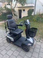 Elektromobil Invacare Pro mit Rollatorträger