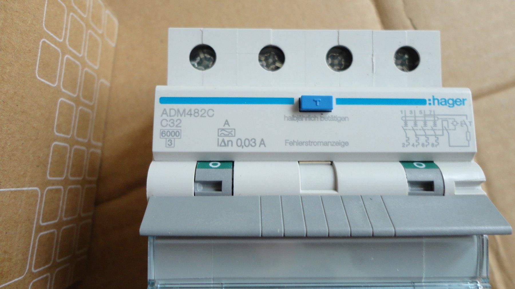 Hager Stromzufuhr: Hager ADM482C 6kA FI/LS C32/30mA 4Pol – Neu und originalverpackt aus Emmen von Dora024 4