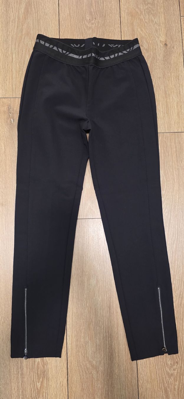 Toni Pantaloni: Toni Hose Leggings Gr. 36 schwarz – Usato da Erlinsbach venduto da Beatrice_Aargau