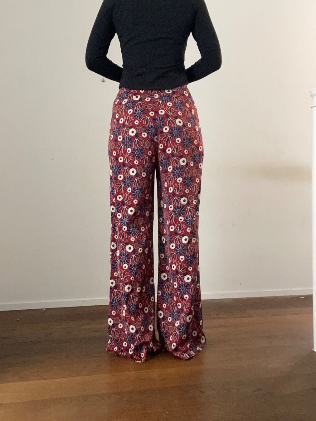 Pantaloni: 70er Hose Blumenmuster – Usato da Spiegel b. Bern venduto da ano_tc7y 3