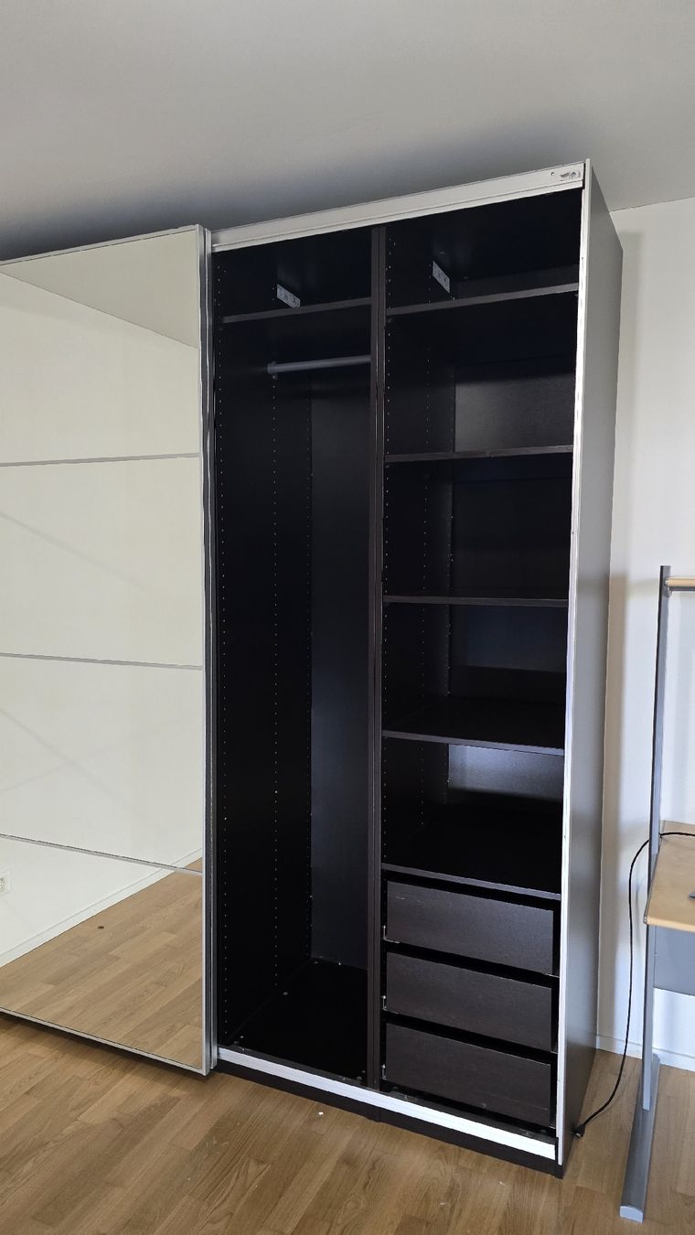 Ikea Schränke: Kleiderschrank IKEA – Gebraucht aus Kriens von ari_mgy6 2
