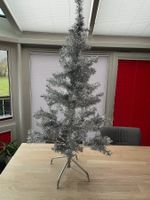Weihnachtsbaum silbrig 120cm