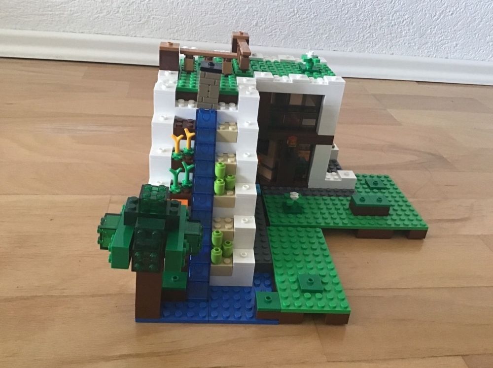 Lego Minecraft The Waterfall Base 21134 | Kaufen auf Ricardo