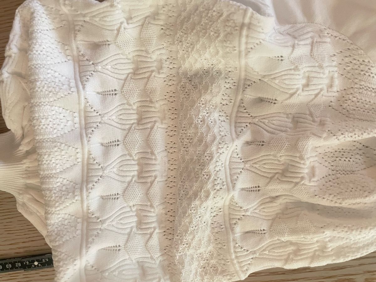 Only Pullover & Sweatshirts: ONLY Pullover cremeweiss mit Ballonärmeln & Strickmuster – Neu (gemäss Beschreibung) aus Heitenried von Steffundsasch 2