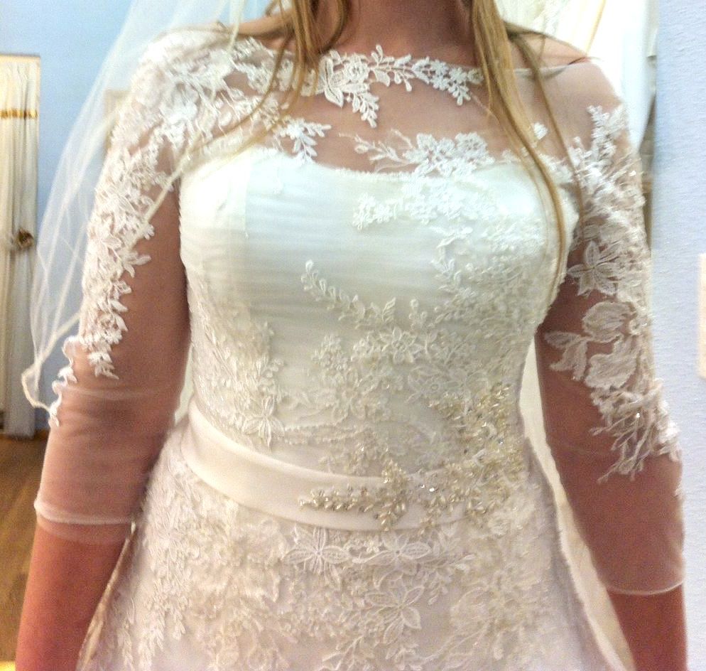 Kleider: Brautkleid Grösse 38 von Divina Sposa – Gebraucht aus Dübendorf von lsp_s8v9 1