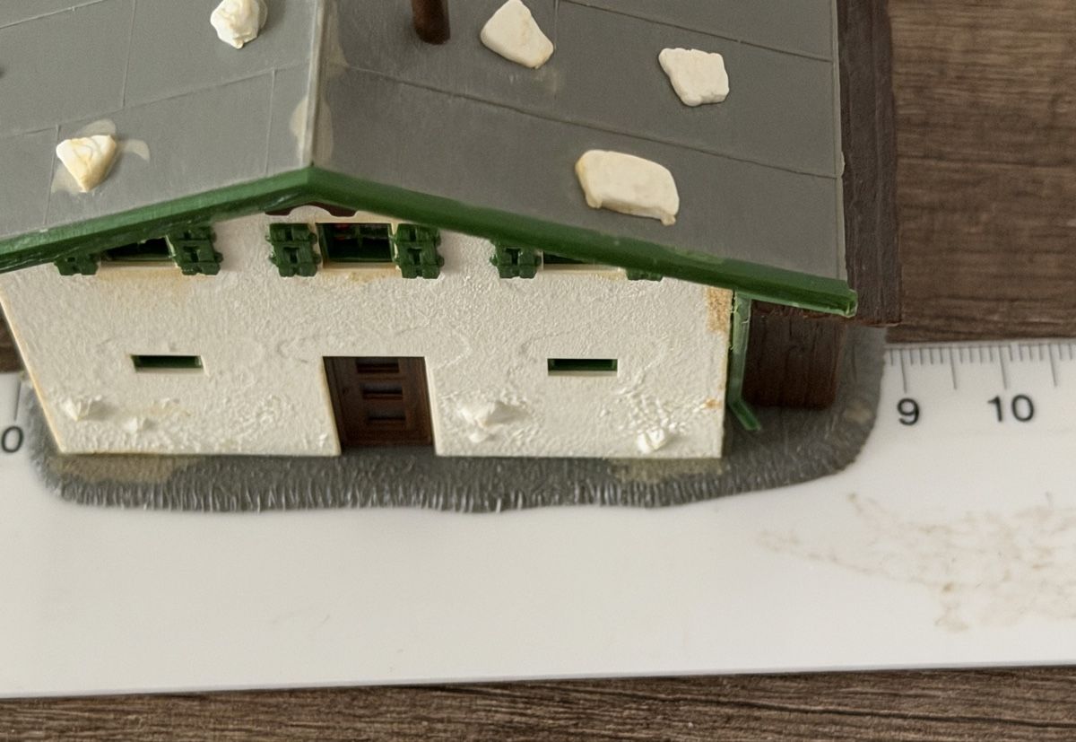 Trains électriques: Chalets pour train miniature  – D'occasion à Petit-Lancy par Solcarm 6
