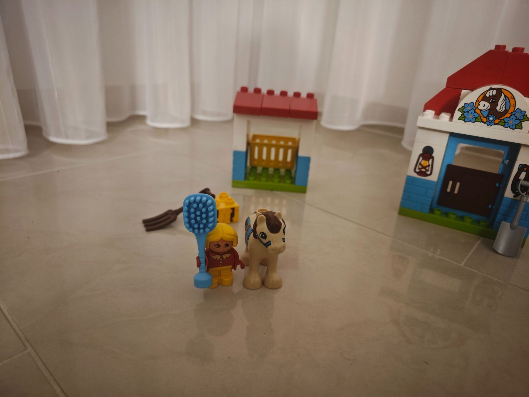 Lego Giocattoli: Lego Duplo Pferdestall – Usato da Jona venduto da Wellisi 1