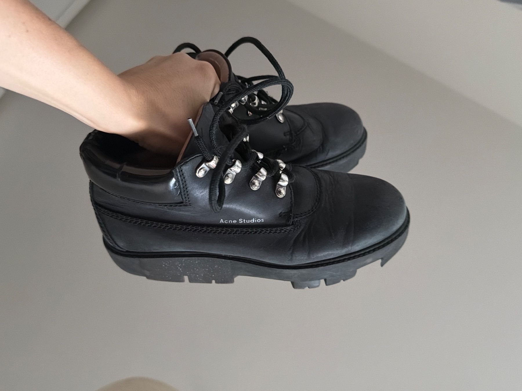 Acne Studios Herrenschuhe: Acne Studios Platform Boots, Size 39Black Leather – Gebraucht aus Zürich von MariKondo 8