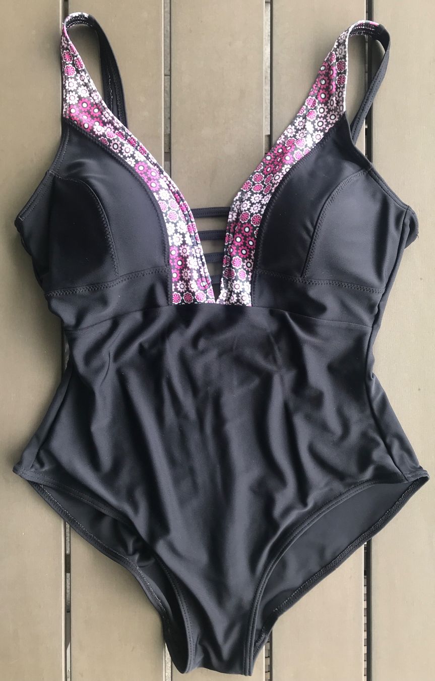 Costumi da bagno & Bikini: AVARO Damen Badekleid, Gr. 50/B – Usato da Ebnat-Kappel venduto da Molton