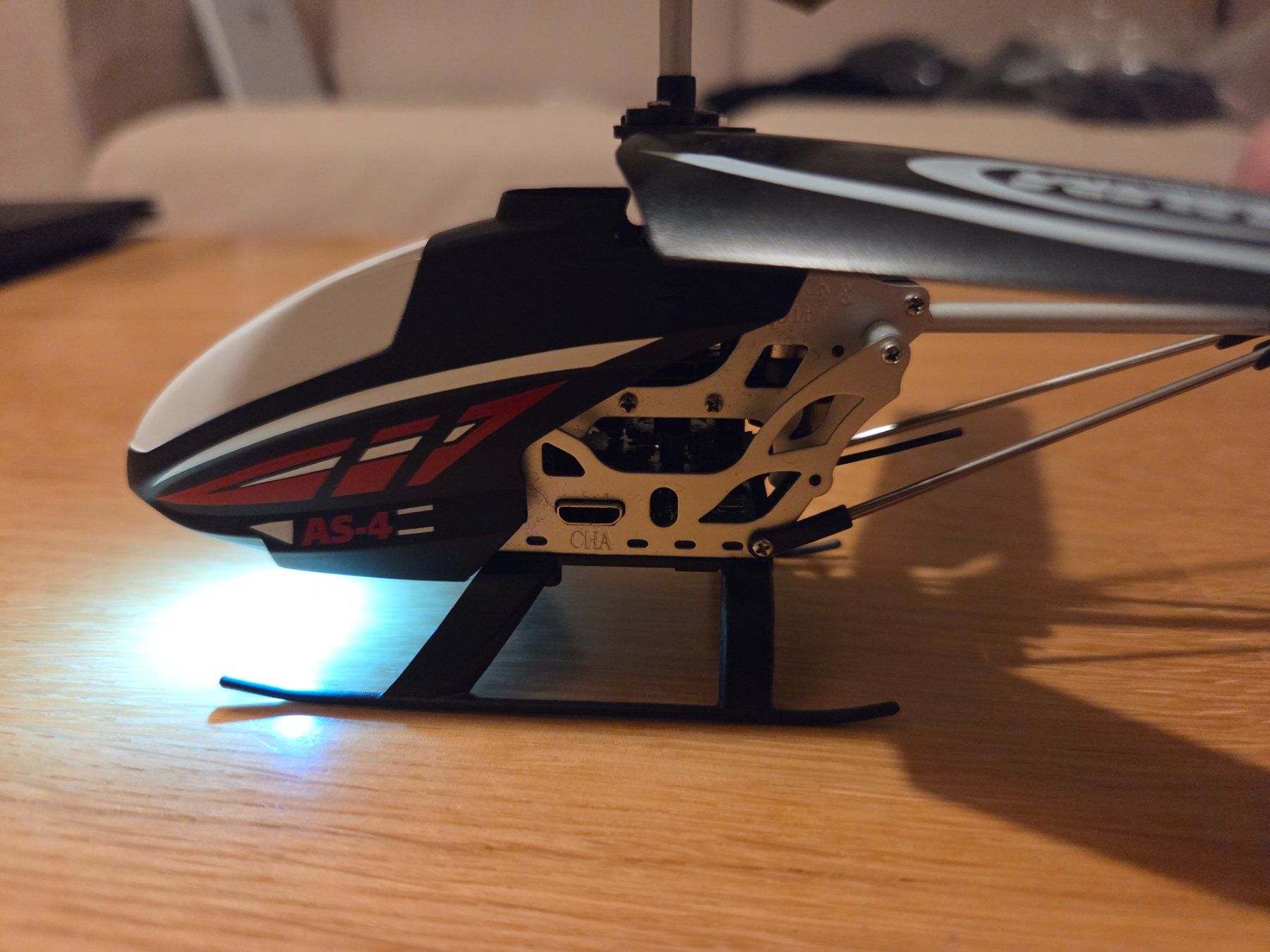 RC Modellbau: Jamara AS-4 RC lipo helicopter – Gebraucht aus Wallisellen von SwissTreeDee 4