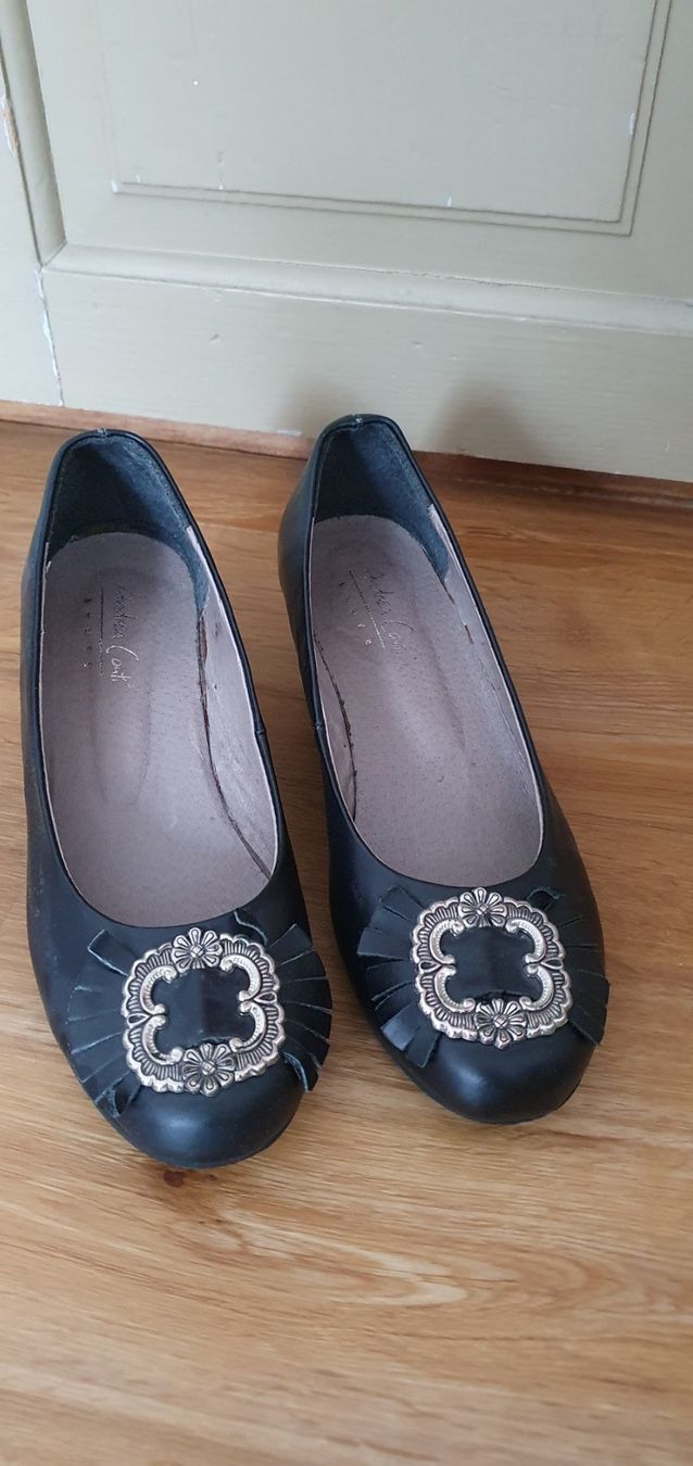 Scarpe da donna: Pumps Schuh Gr 39 – Usato da Heiden venduto da fam_797q